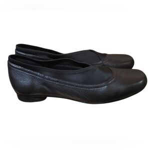 Ros Hommerson Marion Black Portofino Slip-on Low Heel Leather Shoes Size 8